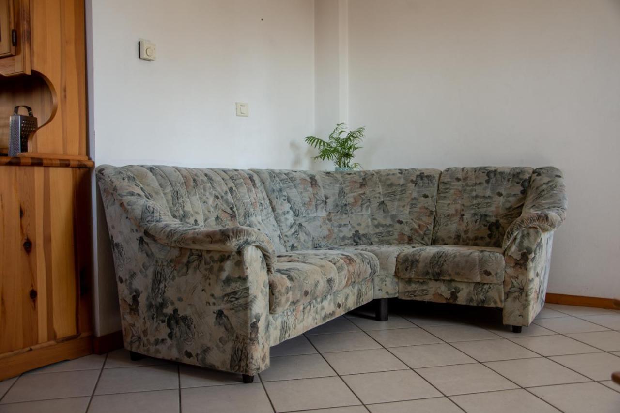 Apartma Na Skdnu Dutovlje Exterior foto